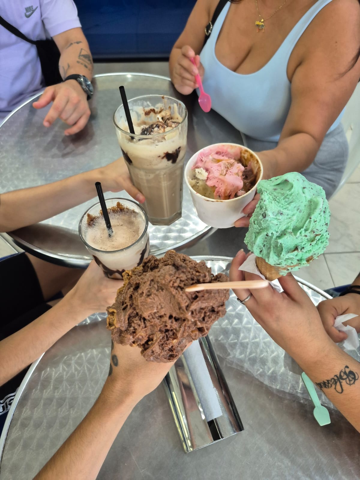 Helado de chocolate amargo